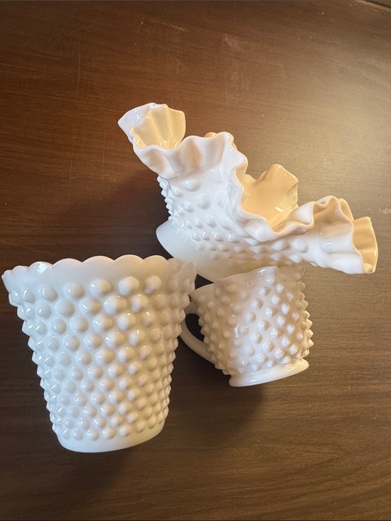Other - Vintage White Hobnail Milk Glass Vase and Mugs Set - Elegant Home Accents